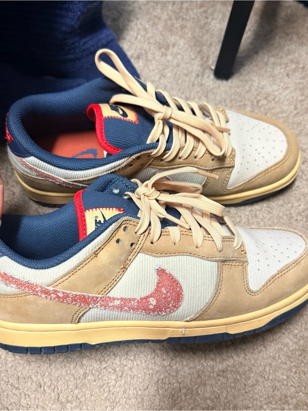 Nike  Low-Top Sneakers